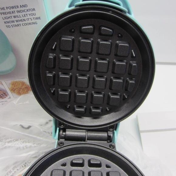 Nostalgia MyMini Personal Electric Waffle Maker, MWF5TL Teal Blue - Picture 12 of 15